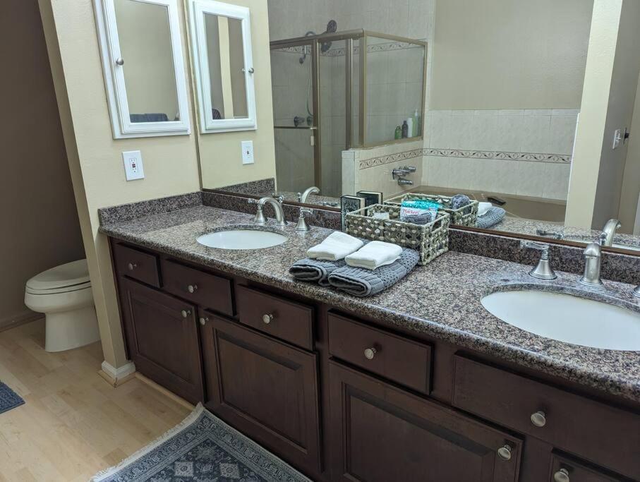 Spacious 2 Bedrooms. Prime Location Los Ángeles Exterior foto